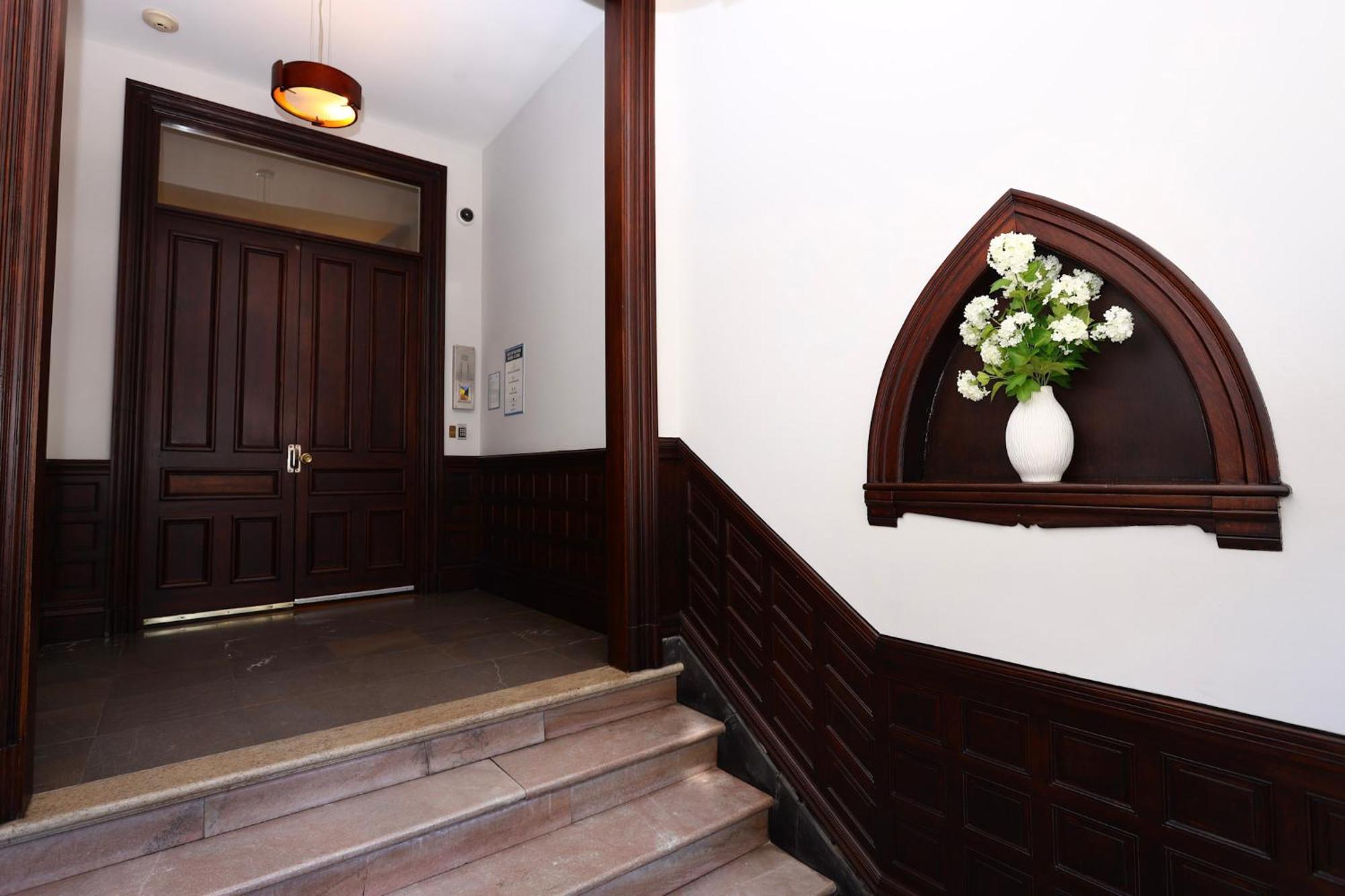 Appartement Furnished Newbury Street Studio, #6 *